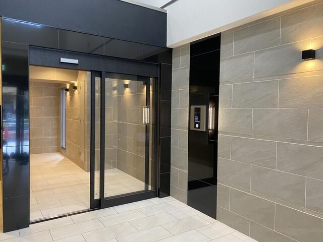 ガリシア駒込ＥＡＳＴのエントランス