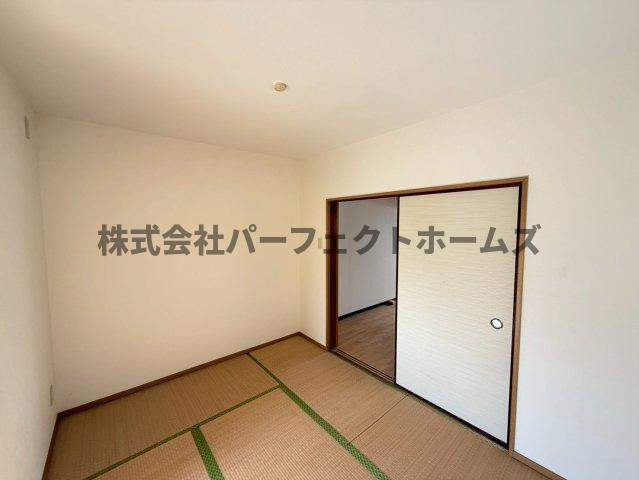 池田旭町アパートの和室|来客時にも便利な和室付き