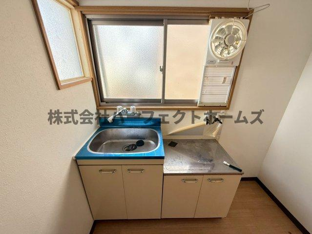 池田旭町アパートのキッチン|お料理しやすいキッチンです