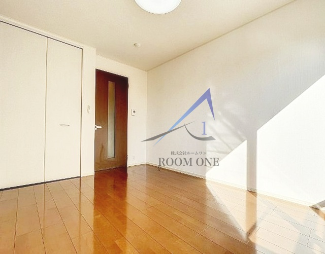 エスポアール平和台の居間・リビング|洋室のお部屋です。