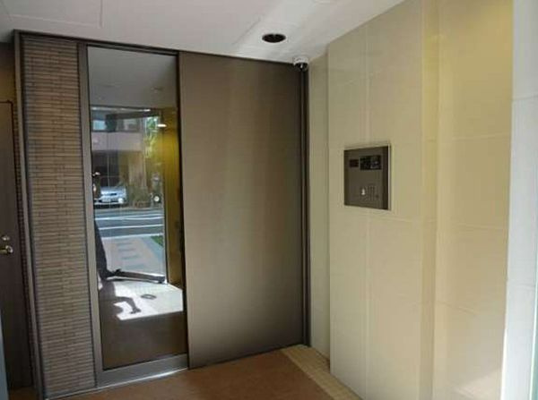 ブライズ森下リベラのエントランス