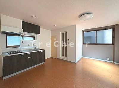 【居間・リビング】 | YKビル