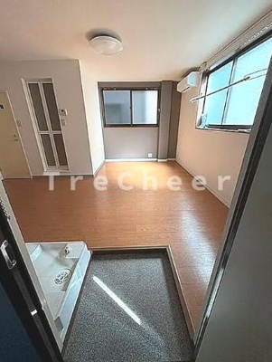 【玄関】 | YKビル