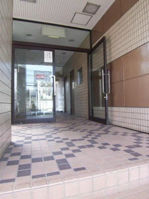 【エントランス】 | ライオンズステーションプラザ杉田