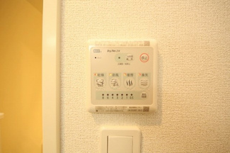 【設備】 | グレース　メロウ　Ⅰ | 浴室乾燥機のパネルです