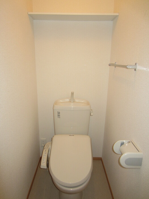 セジュール・永野 2011 B棟のトイレ|トイレ