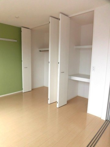 ルナージュ A棟の収納|A303 収納