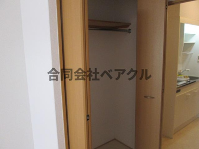 【収納】 | 【仲介手数料0円】カーサ・ヴェルデ西洞院 | ちょっとした収納スペースも充実しています