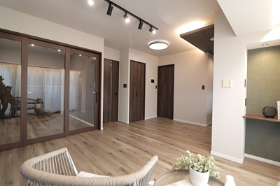 【居間・リビング】 | ジーニス大阪WEST