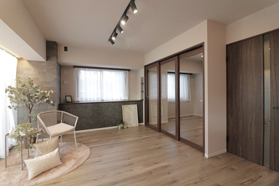 【居間・リビング】 | ジーニス大阪WEST