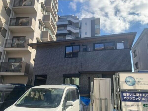福岡市博多区半道橋１丁目のアパートの外観