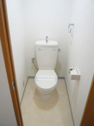 信越ビルのトイレ