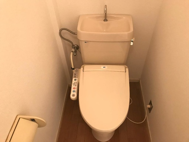 ツインハイムミサトのトイレ