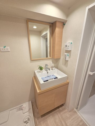 サンハイツ高崎　中古マンションの独立洗面台