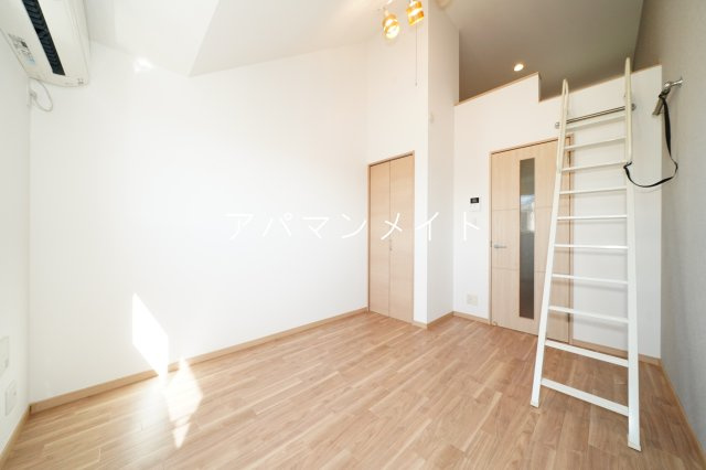 【居間・リビング】 | 丘の上のフィオーレ横浜 | 戸塚周辺ならアパマンメイトへＬｅｔｓ Ｇｏ ！