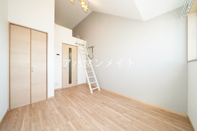 【洋室】 | 丘の上のフィオーレ横浜 | 戸塚周辺ならアパマンメイトへＬｅｔｓ Ｇｏ ！