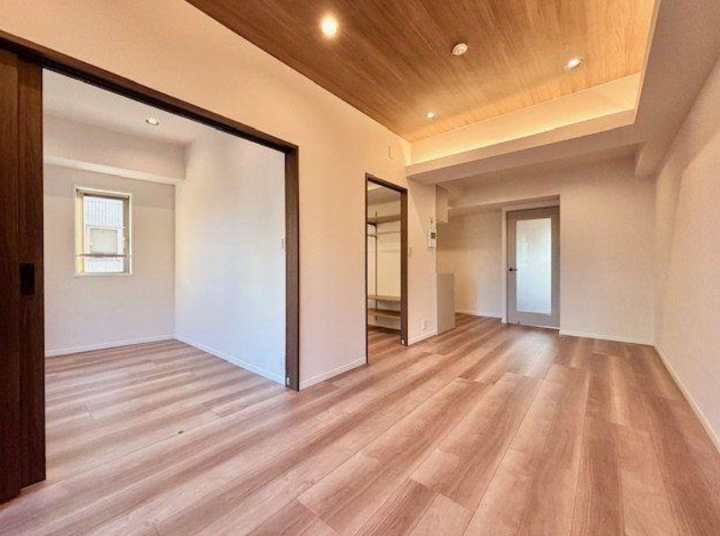 【居間・リビング】