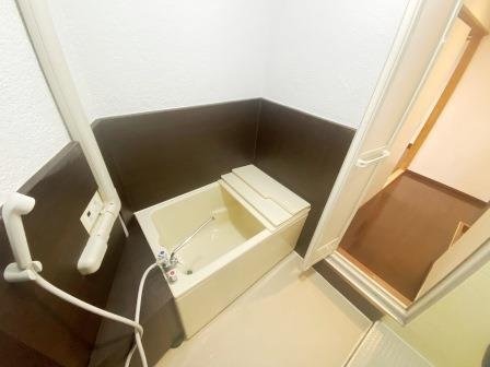 バンビ白山第4ビルの浴室