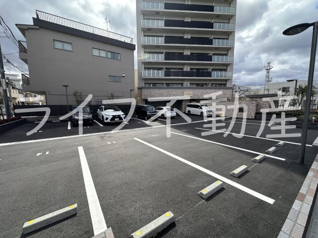 プレジオ森河内ASIANの駐車場