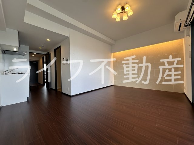 プレジオ森河内ASIANの居間・リビング