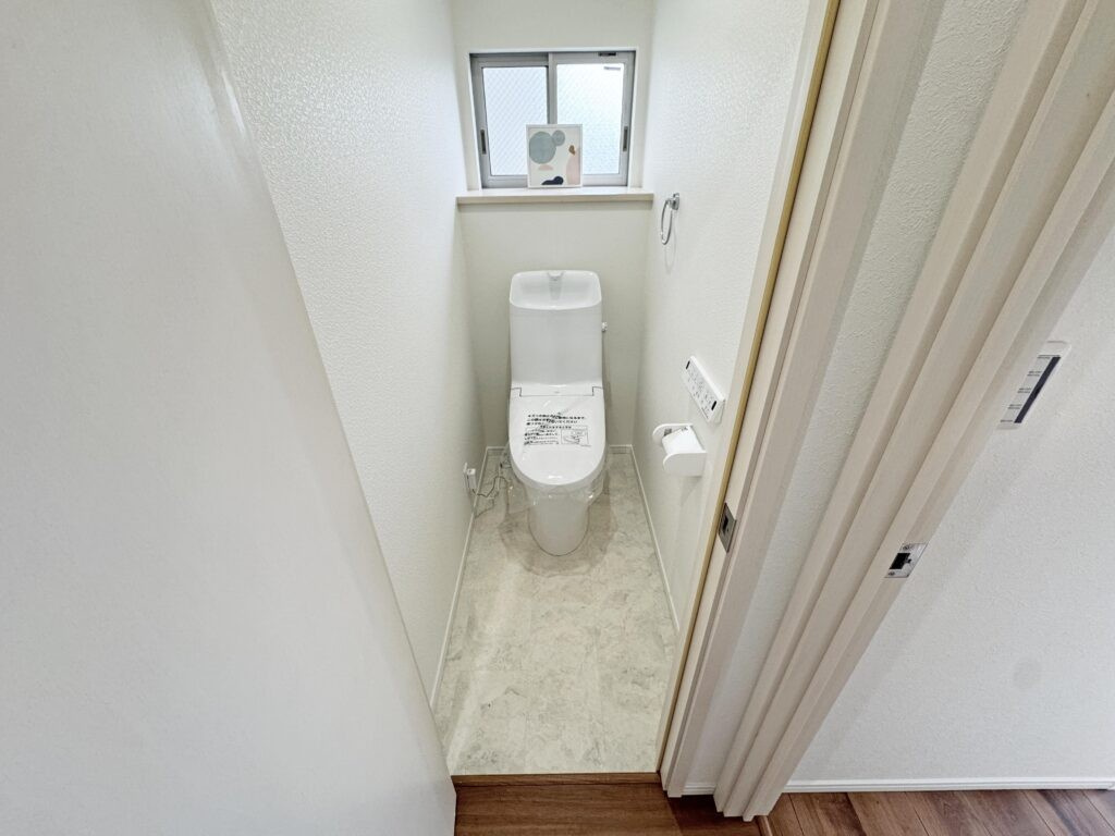 中古戸建（鶴見区大東町）のトイレ|清潔感のあるトイレです