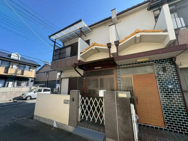 西難波町２丁目テラスの外観