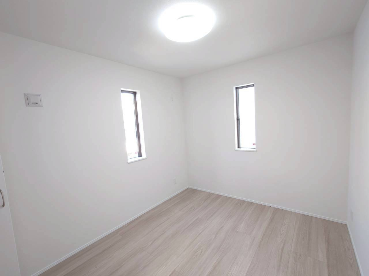 ＋＋八重瀬町安里－B号棟（全３棟）の洋室|【※参考画像※】