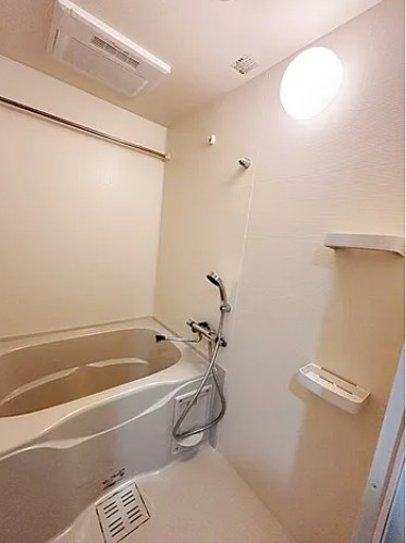 LUMEED志村坂上の浴室