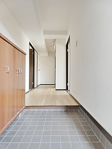 ランドマーク・一社の玄関|シンプルで使いやすい玄関です