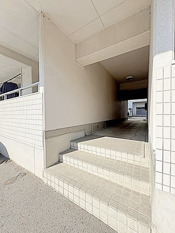 クレール延珠　南棟のエントランス|エントランスです