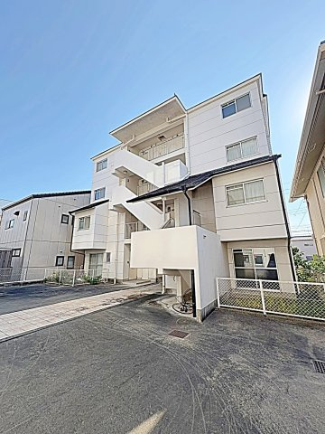 クレール延珠　南棟の外観