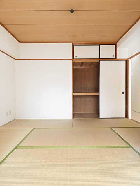 扶桑ハイツ１の和室|くつろぎの場として、客間として、様々なシーンで活躍する和室です