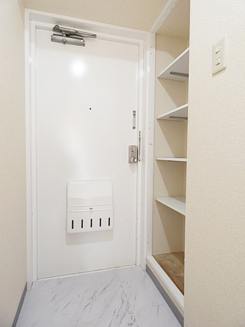 扶桑ハイツ１の玄関|落ち着いた玄関です