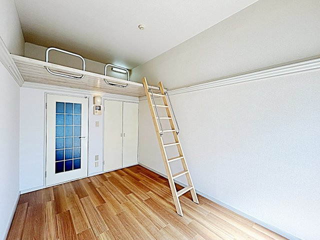 レオパレス陸前の居間・リビング|ゆったり過ごせるリビングです