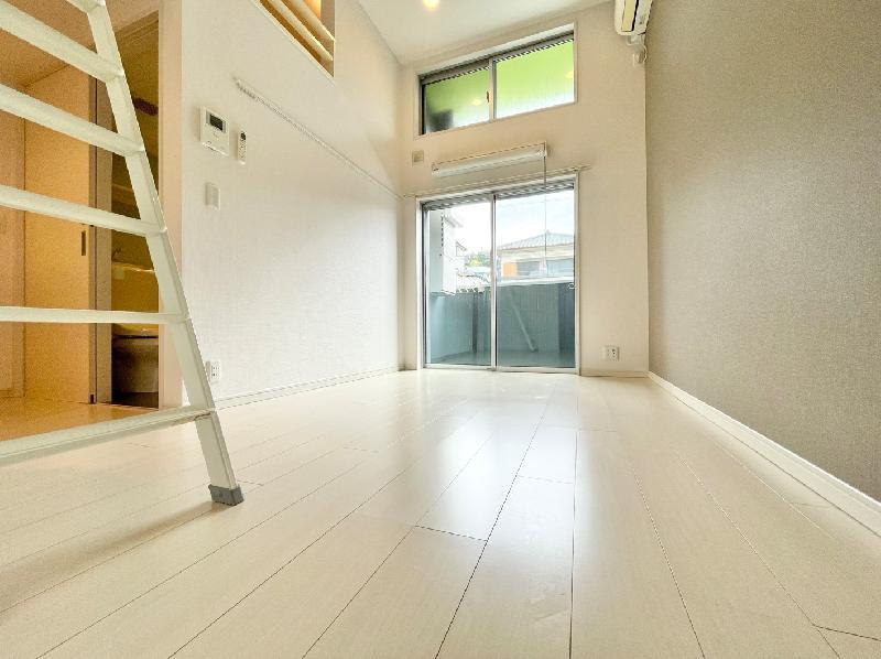 Ｌａ　ｆｏｒｔｅの居間・リビング|こちらのリビングで趣味の時間をお楽しみください