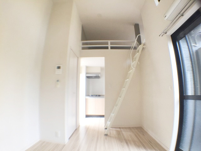 Ｈａｕｓ　Ｒｕｈｅ　高畑の居間・リビング|使いやすい居間です