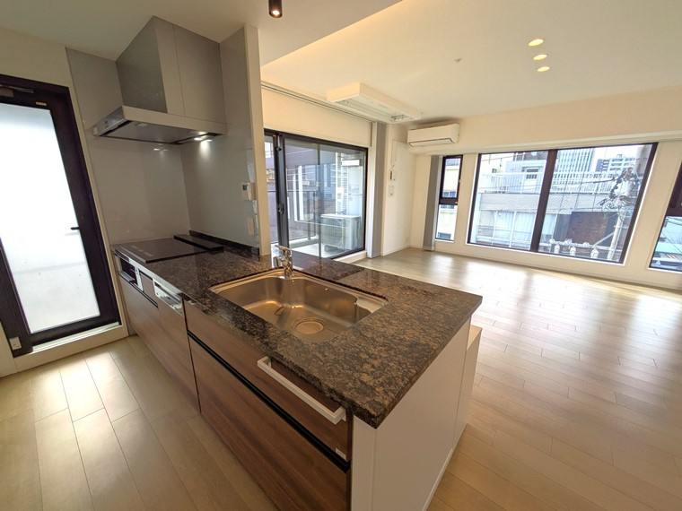 シティハウス名駅那古野のキッチン|きれいなキッチンです