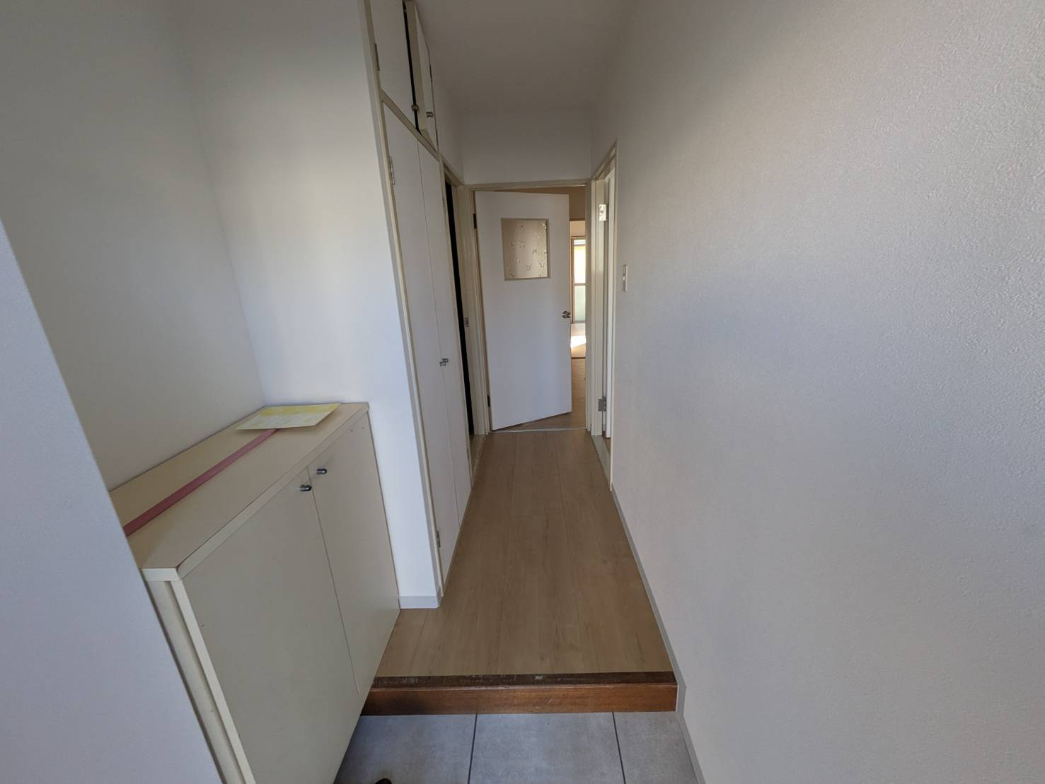 ラメゾンエスポワールの玄関