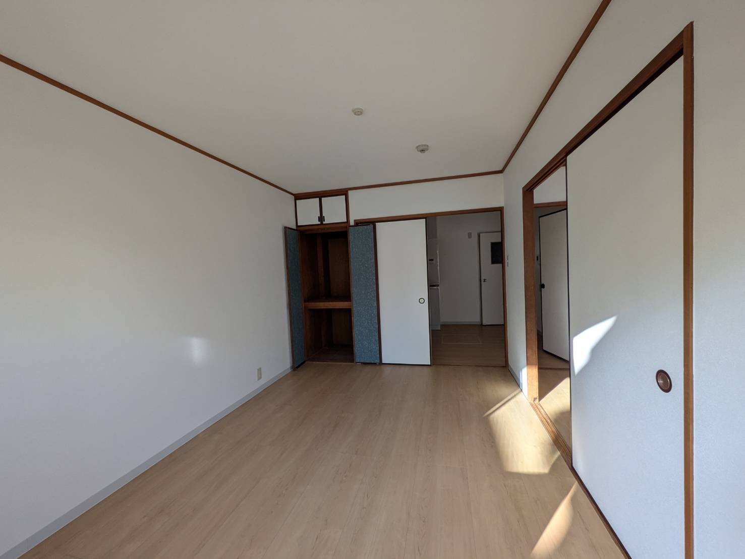 ラメゾンエスポワールの洋室