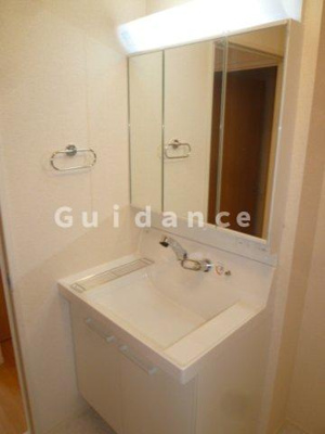 【洗面所】 | ドミール・ヨシダ・トロワ