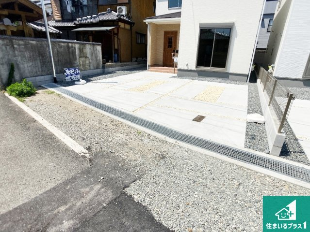 姫路市伊伝居　第2期　新築一戸建ての駐車場|駐車スペース！散水栓があるので、こまめに愛車を洗えます！