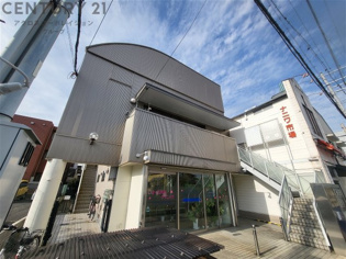 レファインドの外観