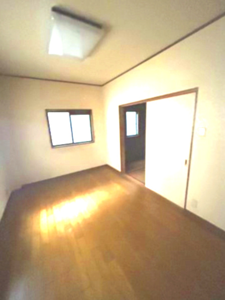 2世帯仕様戸建：港区港晴３丁目の洋室