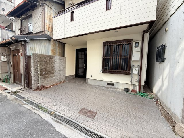 安立３丁目　中古戸建ての外観