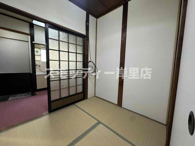 谷口文化の内装