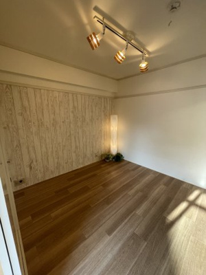 【洋室】 | ヴィラ・コンフォルト