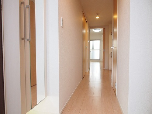 クレール姫路Ⅱの玄関