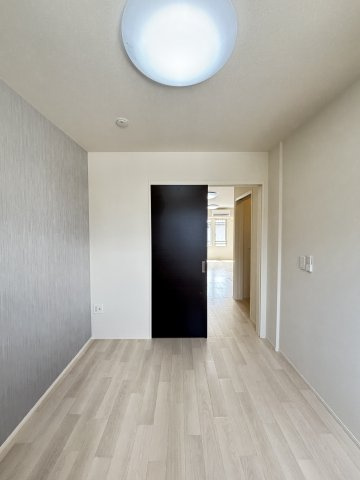 ラクードシャＢの洋室