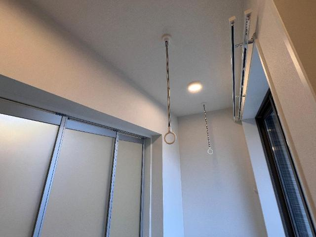 ラクードシャＢのその他|室内物干（イメージ）