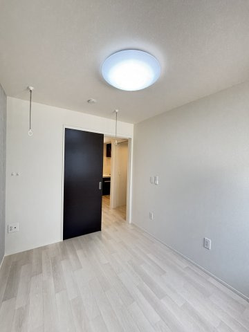 ラクードシャＢの洋室